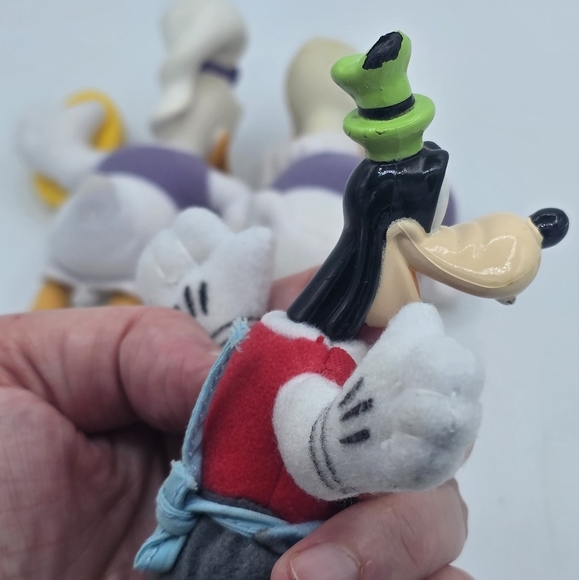 Vintage 2001 McDonald's Disney House Of Mouse Daisy Donald Goofy Pluto Figures - Picture 12 of 16